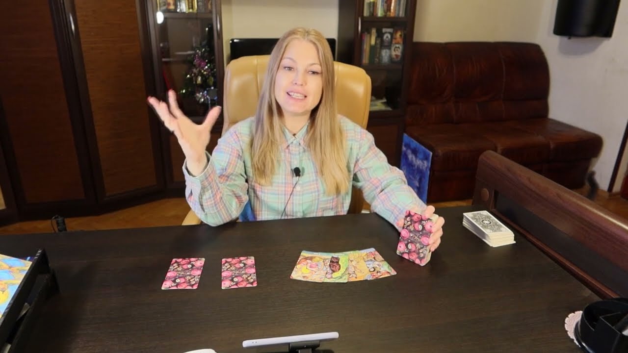 Какой план вынашивает в отношении вас человек. Расклад Таро. Гадание Онлайн