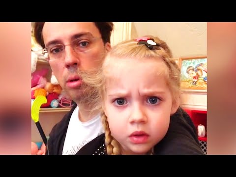 «Где ты это выучила? 😂»: Лиза Галкина продемонстрировала папе знания по французскому языку