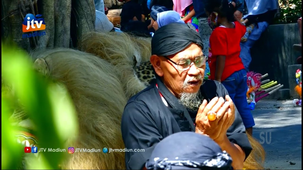 MLAKU MLAKU : Lestarikan Tradisi, Kesederhanaan Bersih Desa di Masa Pandemi