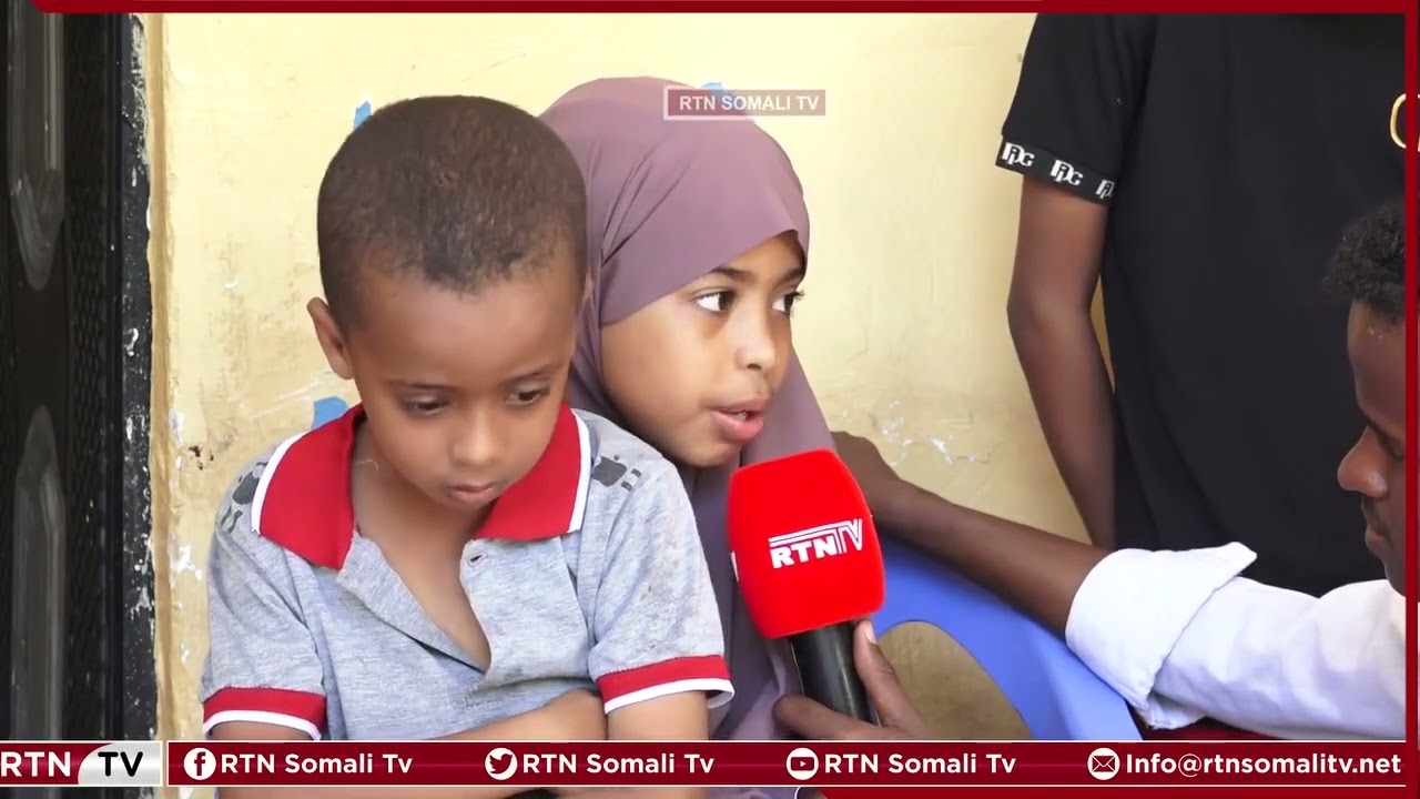 QISO MURUGO AH:  6 Caruur ah ayuu ku hor gubay hooyadii dhashay caruurtiina  qol ayuu kusoo xiray.