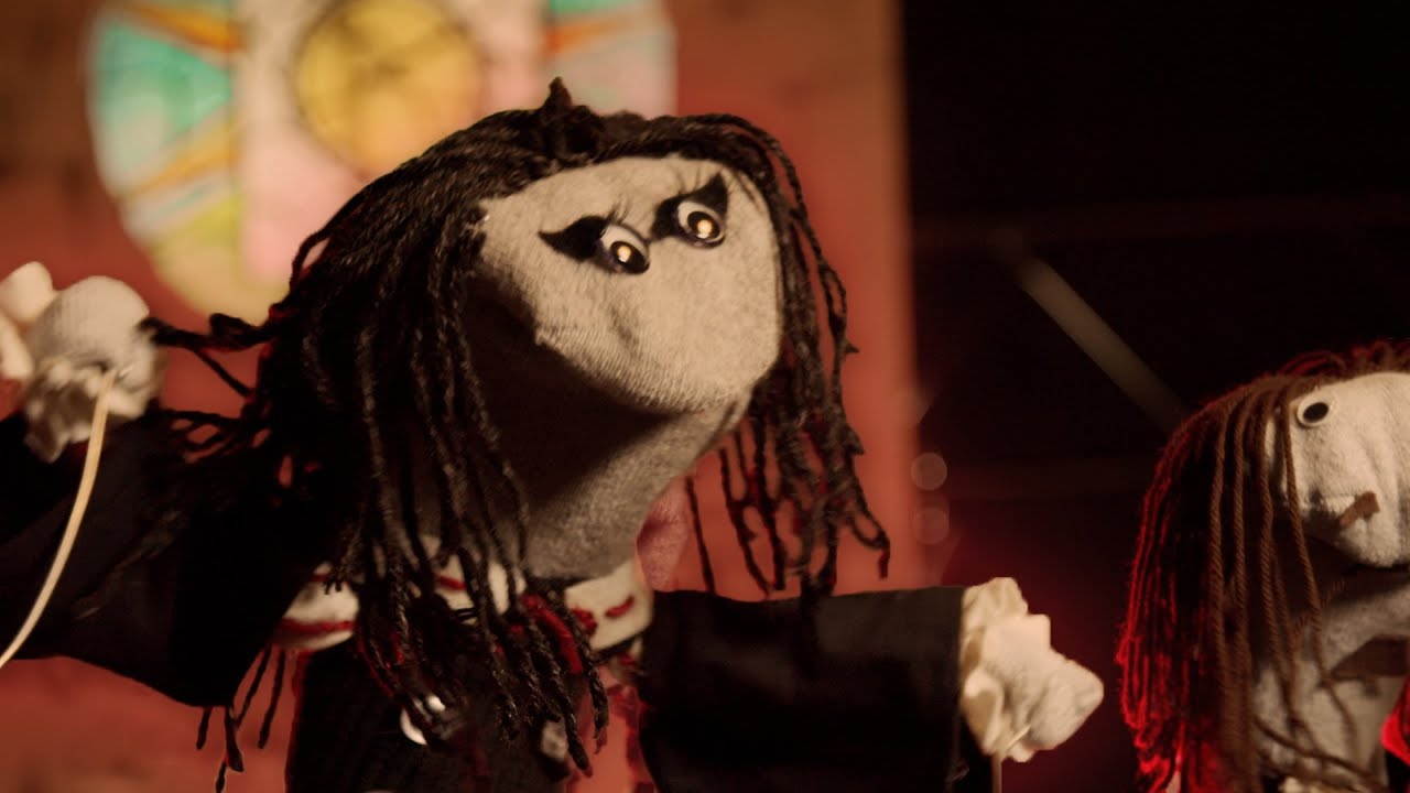 Lacuna Coil - Heaven's a Lie (Sock Puppet Parody)