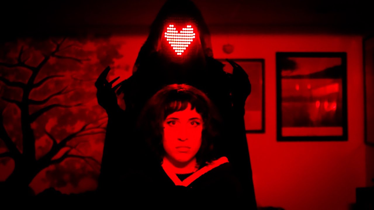 Martian - Love you back (Official Video) ft. Skylar Moore