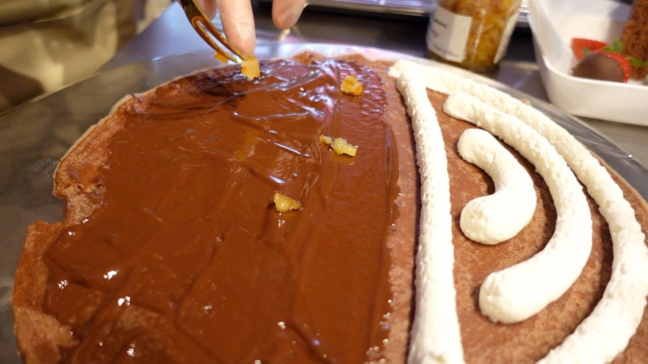 ずっと見てられるまるで芸術品のようなクレープ