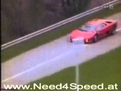 Lamborghini Diablo VT driven by Valentino Balboni