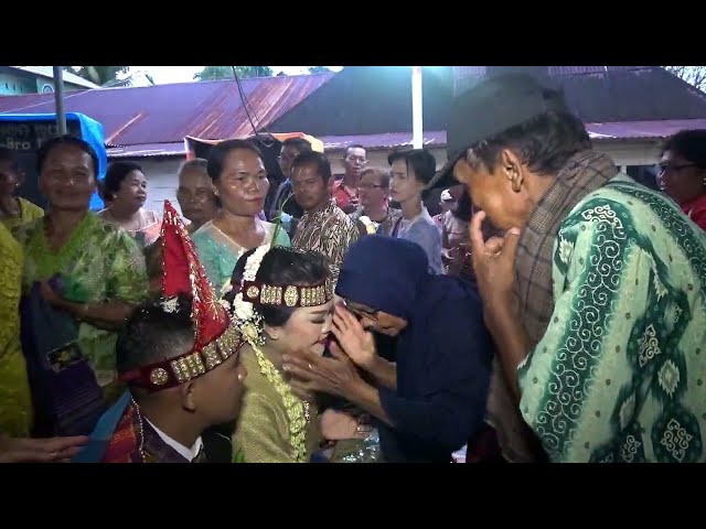 SURLE DI SURLE - POS NI UHUR MAI - TARAGADINGDANG - TABODO DEKKE NANIURA | Wedding Arnold & Friska class=