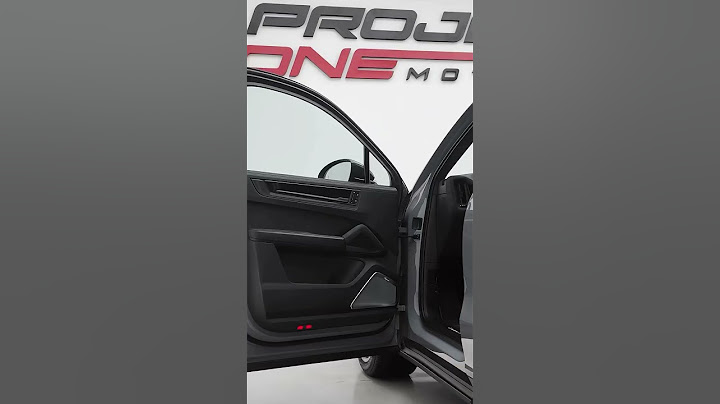 The 2025 Porsche Cayenne Turbo e-Hybrid