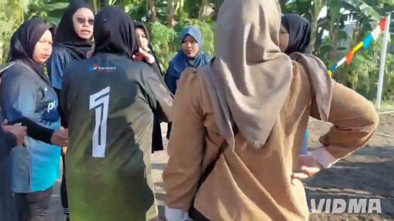 Selfi bersama sebelum bertanding RT 5 RT 3