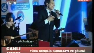 Mustafa Yıldızdoğan - Şehitler Ölmez & Başbuğlar Ölmez (Final) - Türk Gençlik Kurultayı