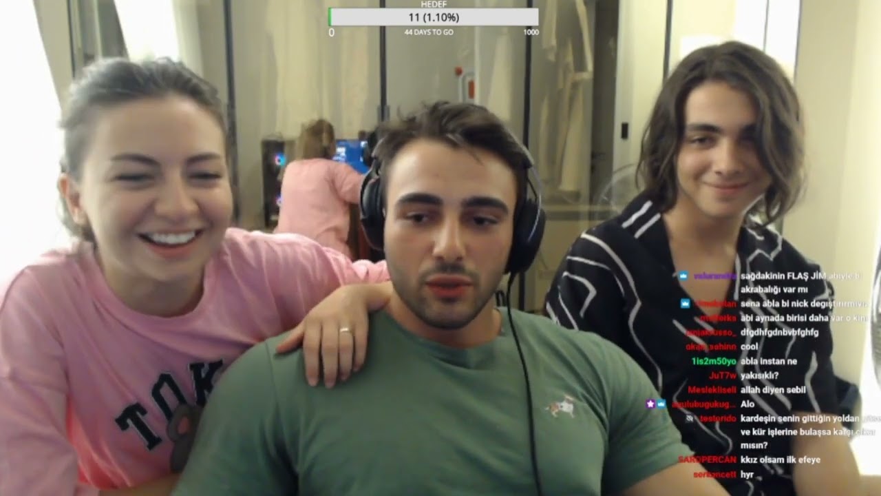 Emre Baş | DÜNYANIN EN GARİP SOHBET YAYINI