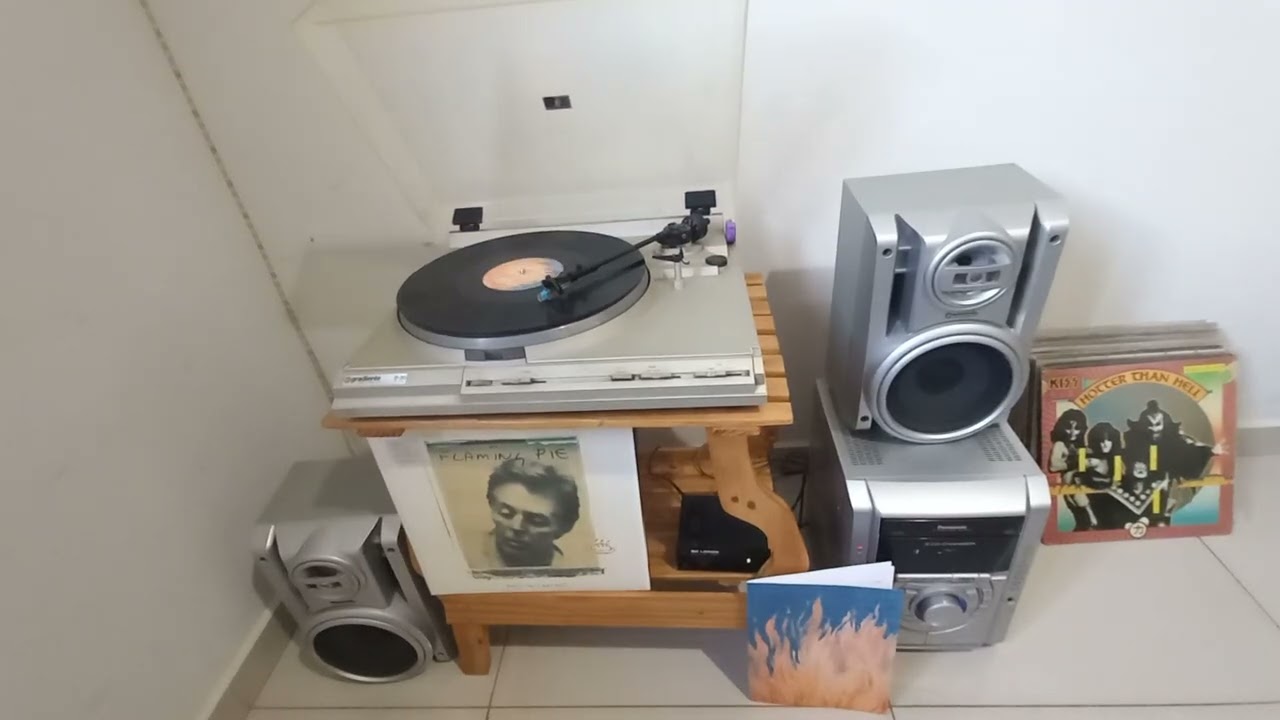 Souvenir - Flaming Pie  - Paul McCartney 1997