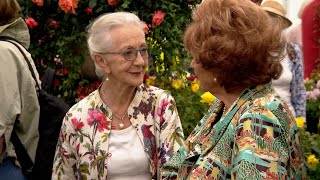 Coronation Street's Rita and Mavis reunited for Barbara Knox's 90th (2023) - ITV Granada Reports