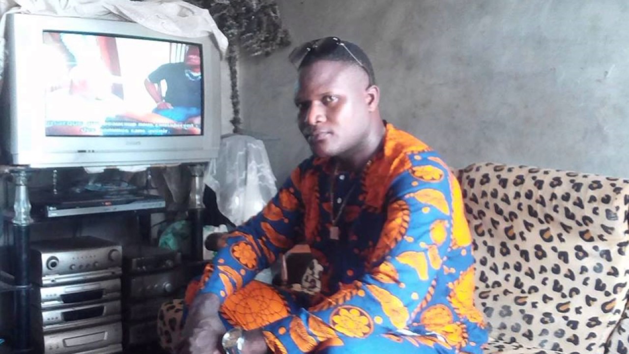 Sambeni Ernest ( mahu agbete) Benin