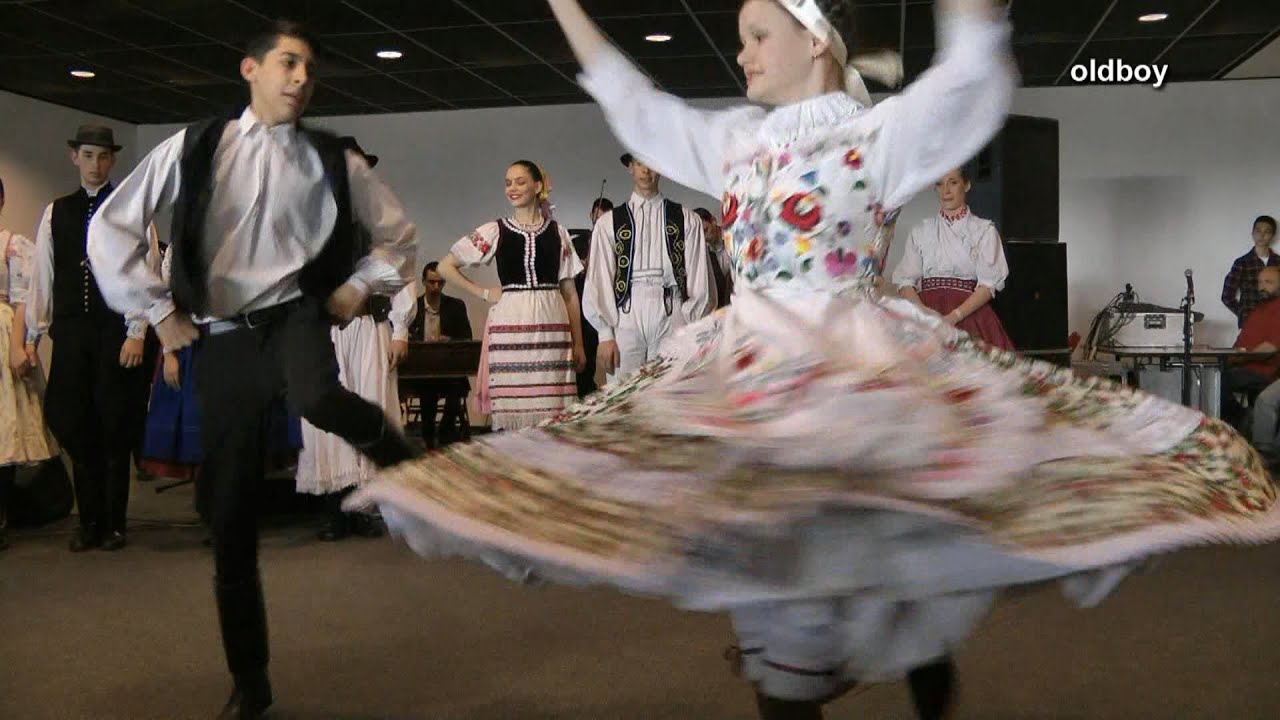 Gyöngygallér, Ezüstpityke (3) - Táncháztalálkozó