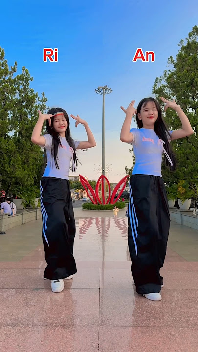 RI🌼An🌻🌻  🦋🦋🦋#bestshuffle #dancechallenge #dance #edit 🤩🦋🦋🦋