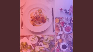 Modish Backdrops for Workday Lunches