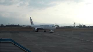 飛行機のプッシュバック