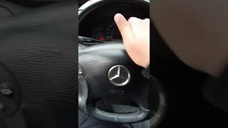 Download Lagu 2002 Mercedes Benz C180 Classic Horn MP3