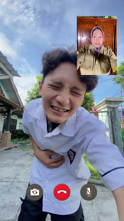 WHEN YOU HAVE A STOMACH ACHE, YOU MAKE AN EXCUSE #shorts