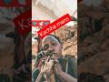 Kaccha mans 🐦🕊️ / hunting karke aj bird ko sikar kiya ur khaya #adiwasi #react #food #africa