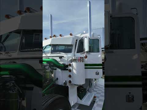 Absolutely INSANE Build The "Asphalt Outlaw" stealing the show at the Mid-America Trucking Show 2026