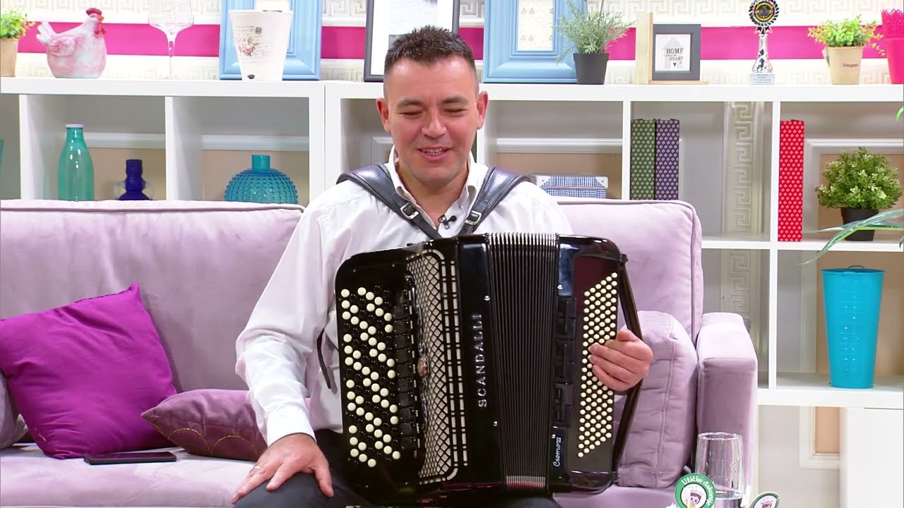 Ivan Makevic - Kako me je savetovala Merima Njegomir