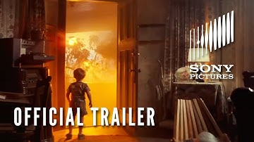 CLOSE ENCOUNTERS OF THE THIRD KIND - Official Trailer