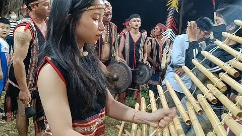 Hòa tấu nhạc cụ Tây Nguyên do các nghệ nhân bana huyện Đăk Đoa biểu diễn # 142