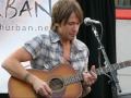 Keith Urban - Live @ Verizon in Pasadena - "Somebody Like You" (Acoustic)
