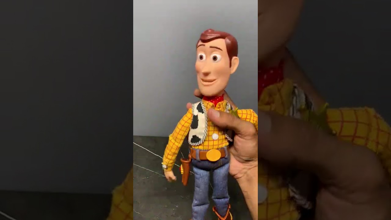 Disney Store Official Sheriff Woody Talking Action Figure.