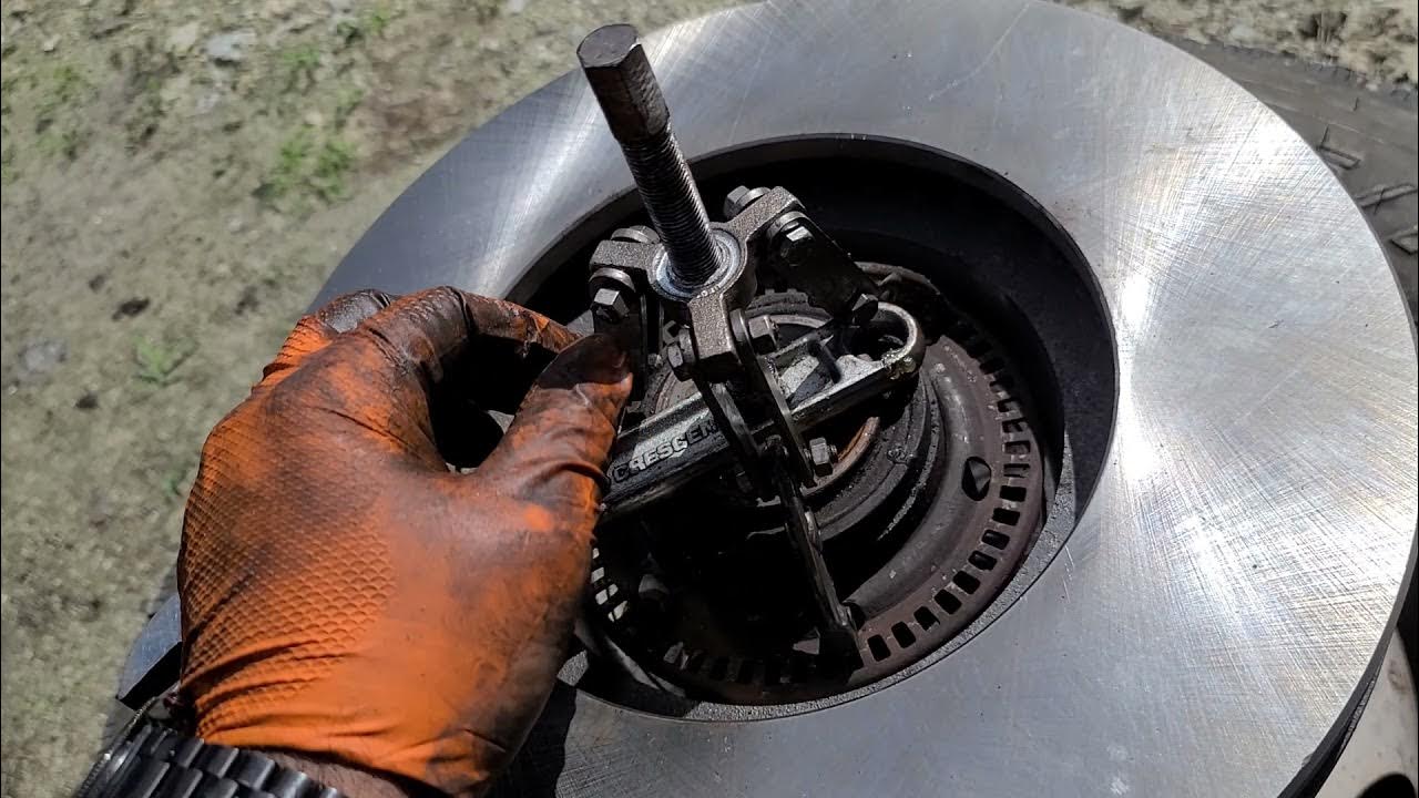 Isuzu NPR Rotor ABS Ring Removal Tool Best Way Posible YouTube