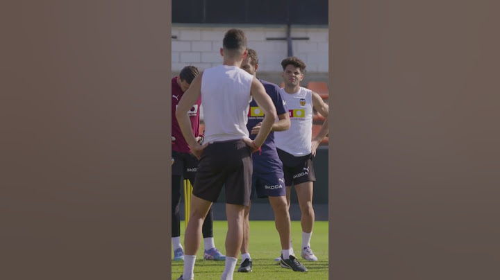🫡 La intensidad del míster en la previa al #ValenciaGirona de mañana en #Mestalla es 🔥