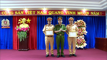 Khen thưởng 02 cá nhân có thành tích đột xuất trong đấu tranh phòng, chống tội phạm