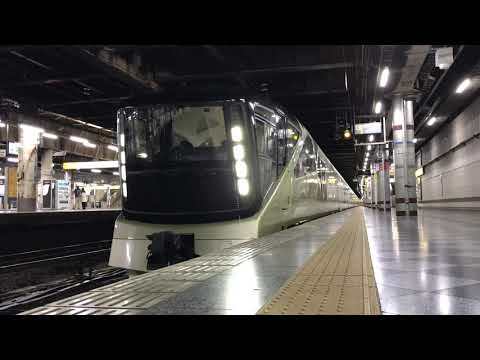JR 東日本TRAIN SUITE 四季島 E001系 上野駅 出発
