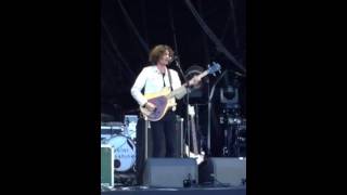 Blossoms - You pulled a gun on me (part 2) - Heaton Park