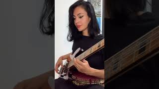 Ojos Así - Shakira 🎶 Bass Cover (Melody)