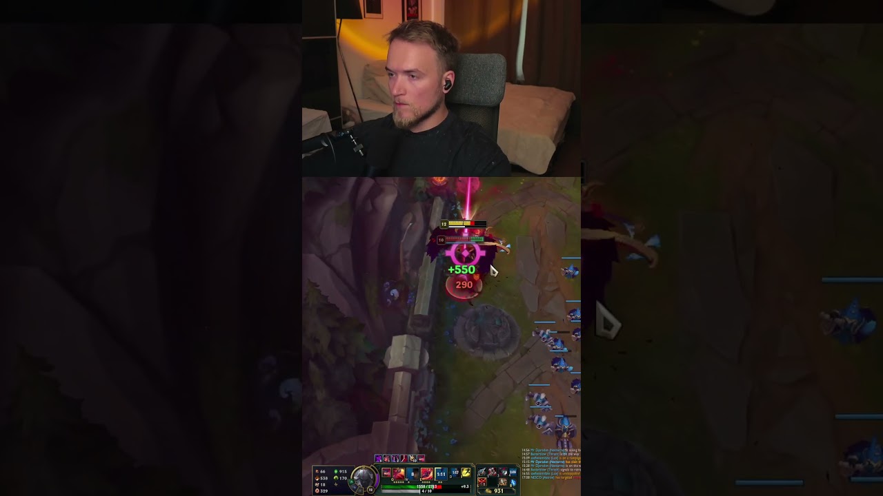 Aatrox vs Kayn FIGHT - IM THE REAL DARKIN! 