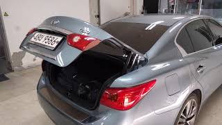 Infiniti Q50's power tailgate systems