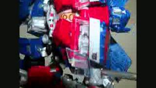 ROTF Optimus Prime Enter Shanghai STOP MOTION.avi