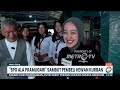 "SPG Ala Pramugari" Sambut Pembeli Hewan Kurban - [Metro Siang]