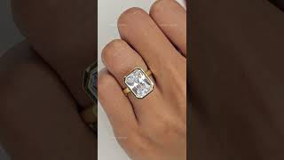 ✨ Sparkle That Lasts Forever #ring #diamond #diamondring #usa #jewelry #ivevarluxury #gold #wedding