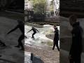 Eisbach Surfing #eisbach #surfing #münchen #munich #isar #englischergarten #board #classic #surfers
