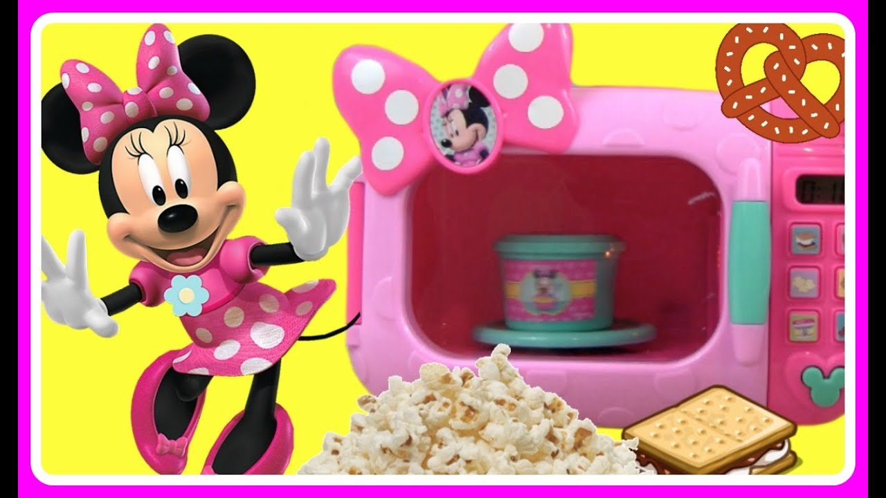 Minnie Mouse Marvelous Microwave Set, Officially Licensed Kids