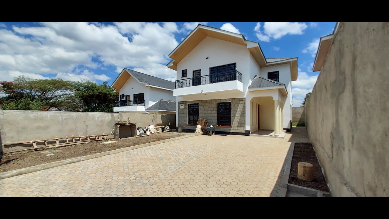 4bdrm Maisonette in NkaiMurunya for sale