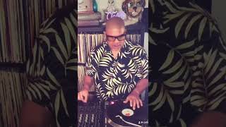 Chill Commander #scratch #practice #dj #oldschool