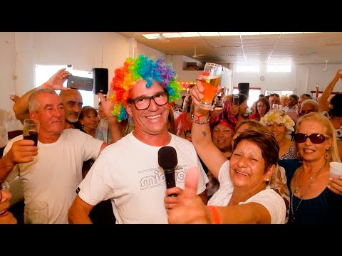 Despedida de fin de año con almuerzo y baile