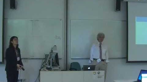 An Intelligent Microworld as an Alternative Way to Learn Algebraic Thinking