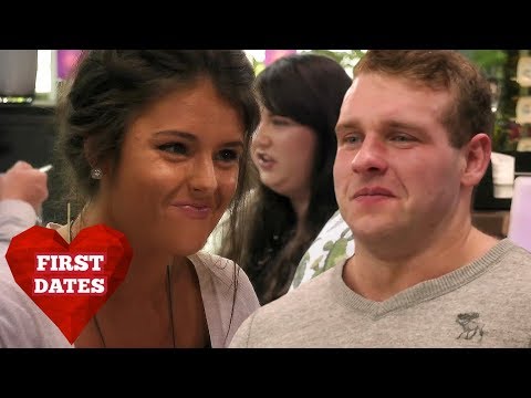 Should The Man Pay On The First Date? | First Dates Ireland