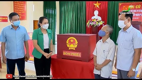 Đồng chí Bí thư Tỉnh ủy kiểm tra công tác bầu cử tại Yên Khánh, Kim Sơn