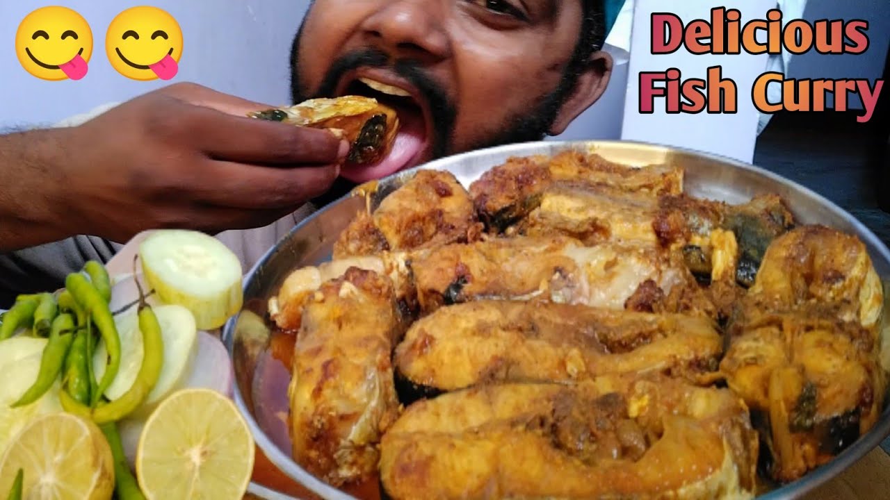 OH NO - Eating Very Delicious Pangas Fish Curry l Spicy Big Fish Curry Eating l Green Chilli Eating