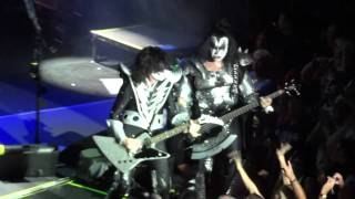 KISS Kruise Night 2 "Lick It Up"